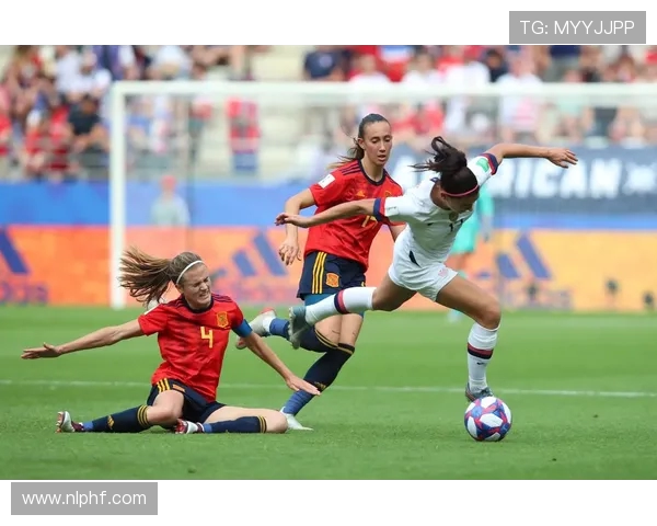 重温激情绿茵岁月探索EA2014世界杯足球游戏经典魅力全景版