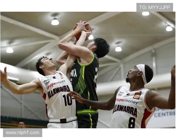 阿根廷对阵伊朗下半场激战全景解析与关键时刻回顾战术博弈深度观察